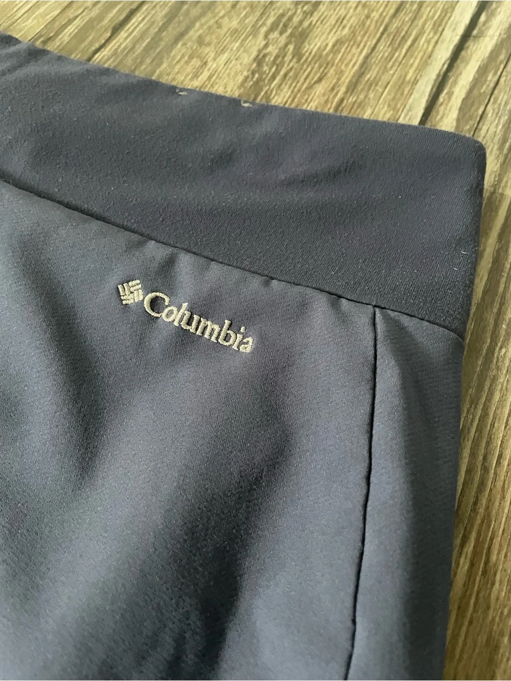 Columbia Savannah Hill Hybrid Shorts Navy Women’s Small - Picture 6 of 6